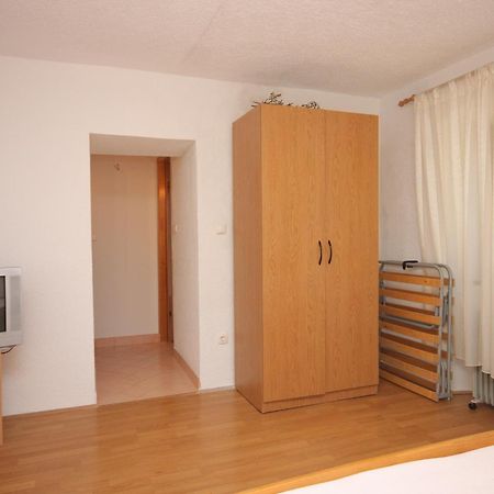 Apartments And Rooms With Parking Space Cunski, Losinj - 2498 Стая снимка
