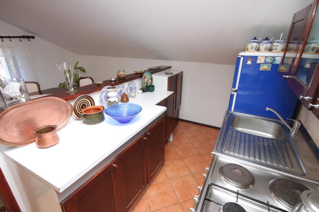 Apartments And Rooms With Parking Space Cunski, Losinj - 2498 Екстериор снимка